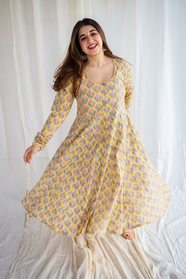 Pranshi Sanganeri Yellow Cotton Kali Kurta