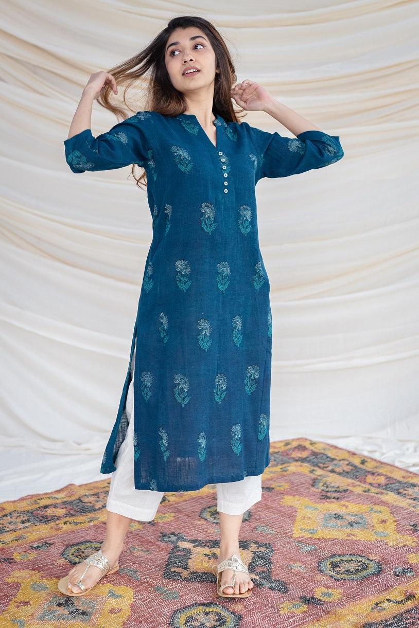 Indian Ethnic Women's Jinal Slub Cotton Indigo Kurta – THE INDIAN ...