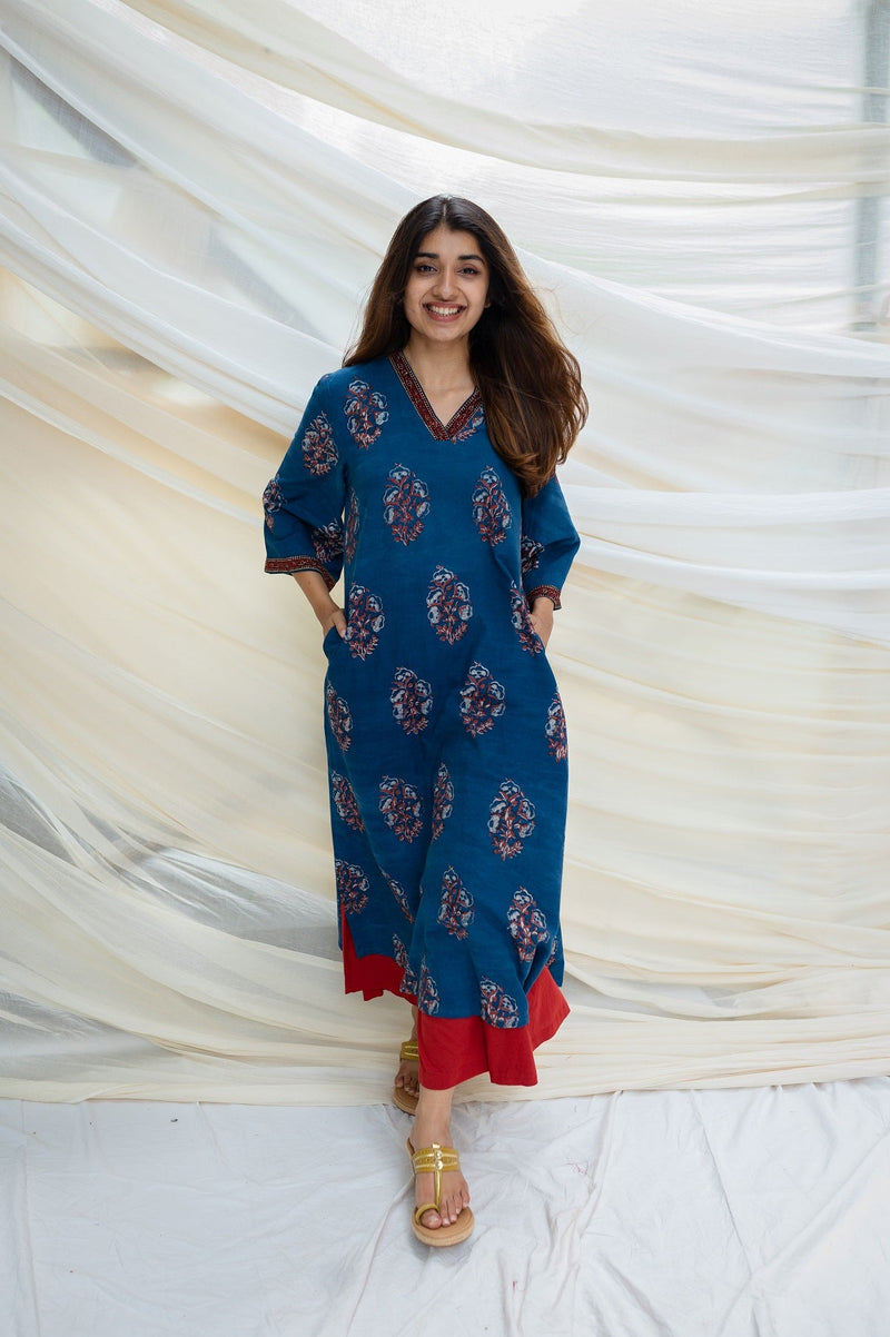 Saanvi Dabu Indigo Cotton Kurta