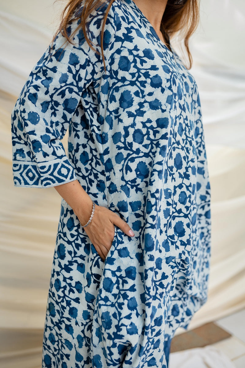 Vida Dabu Indigo Cotton Kurta Set