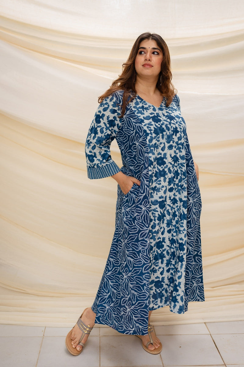 Yukti Dabu Indigo Cotton Kali Kurta